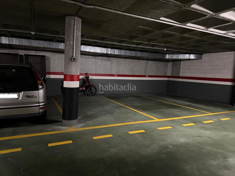 Foto 18cd550c-b6a9-4aa8-ab12-509f5cc941f7. Autoparkplatz in Campus Sur - Santa Marta Santiago de Compostela