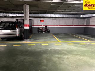 Aparcament cotxe  Avenida barcelona. Plaza de garaje avenida de barcelona