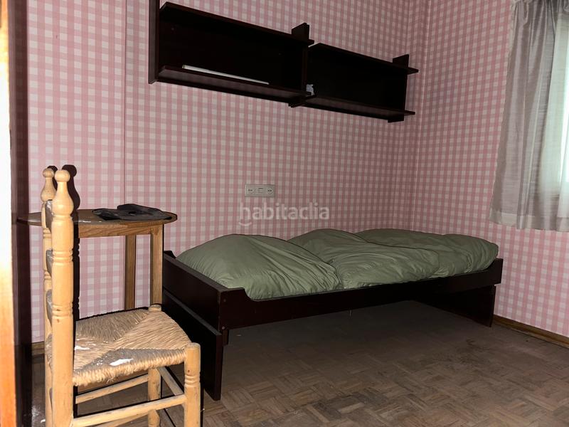 Foto fd5c3f77-c6fa-4bb6-99a5-eeeb8fd3f22c. Flat in Ensanche - Sar Santiago de Compostela