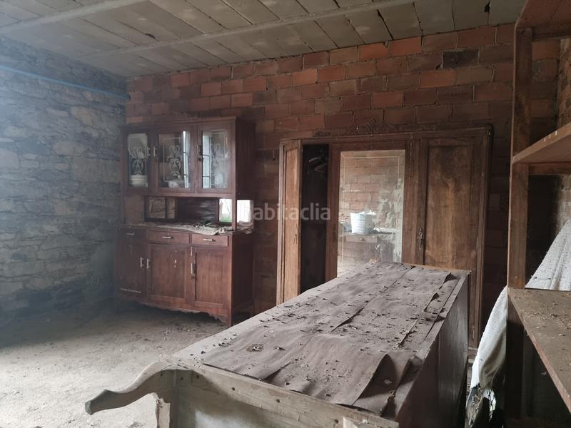 Foto fb3698c0-3527-423a-9458-c93a0d4bf3cc. Chalet mit parking in Boqueixón