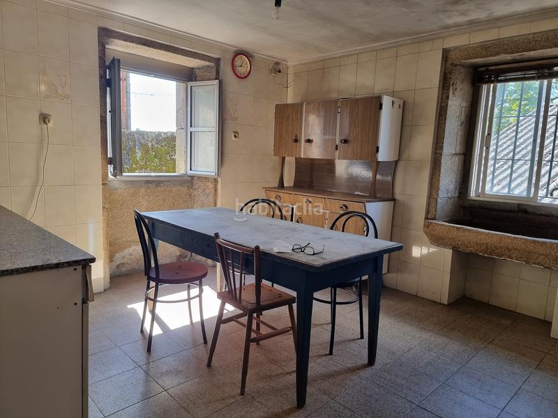 Foto 74de1203-9ac3-437f-b684-109b8dcbc283. Chalet avec parking dans Parroquias de Santiago Santiago de Compostela