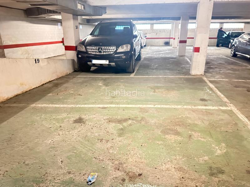 Foto 9caabc1d-5a15-45c2-b8d9-d0e6ad4dcdb3. Parking voiture dans Campus Sur - Santa Marta Santiago de Compostela