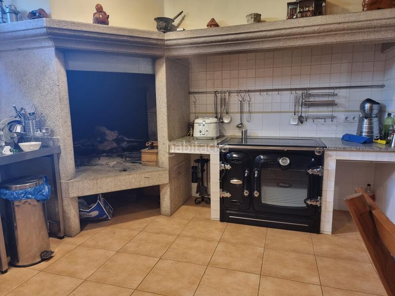 Foto 1f85e492-df1a-48c9-b2bc-41348e4c0342. Chalet con parcheggio in Brión