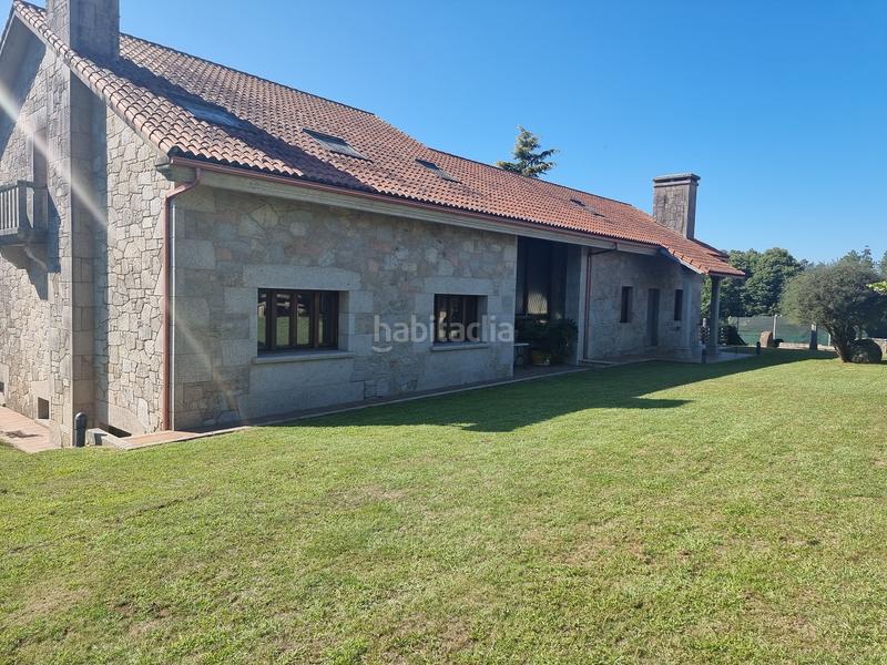 Foto 37de19c5-86d5-4823-a8b1-2ecfb7830f84. Chalet con parcheggio in Brión