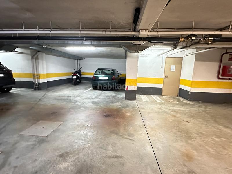 Foto 0b537a84-5644-4d68-8695-feec63a9479a. Autoparkplatz in Castiñeiriño - Cruceiro de Sar Santiago de Compostela