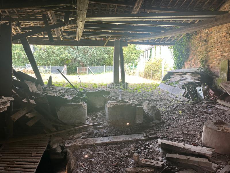 Foto 848c00bf-4139-4ba3-8524-f592a7bf2b88. Terreny residencial a Campus Sur - Santa Marta Santiago de Compostela