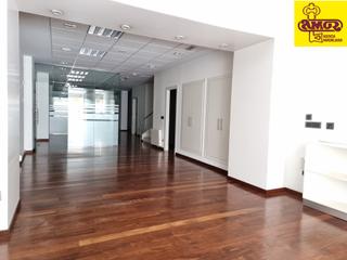 Local Comercial  Rúa do hórreo. Local en venta el la calle del hórreo - zona del parlamento - ve