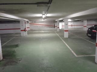 Location Parking voiture  Rúa da espiñeira. Se alquila plaza de garaje en la calle espiñeira - frente al hot