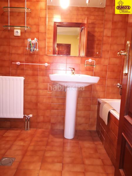 Foto ed9e7e79-2700-4d34-9f91-1d5db104178a. Pis a Ensanche - Sar Santiago de Compostela