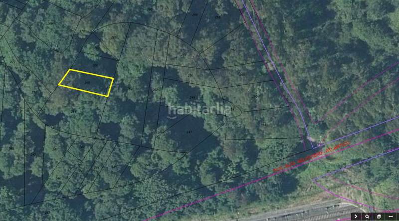 Foto 6c71a18a-8c5e-43ac-9200-33dd08d4a6c5. Propriété dans Campus Sur - Santa Marta Santiago de Compostela