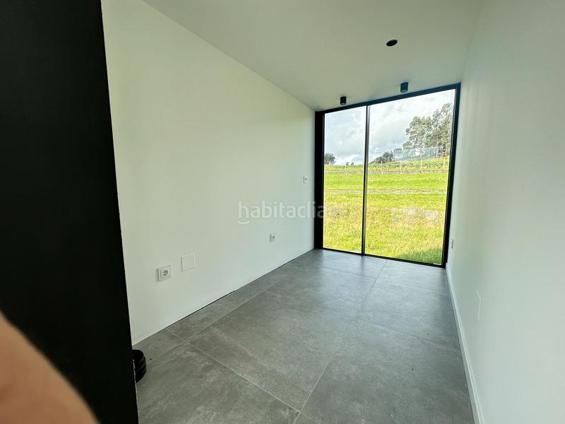 Foto 07687bed-b04e-45d3-9ad1-a7883928bda8. Chalet se vende chalet a estrenar con excelente orientación en folgoso - figueiras - vende agencia amor en Santiago de Compostela