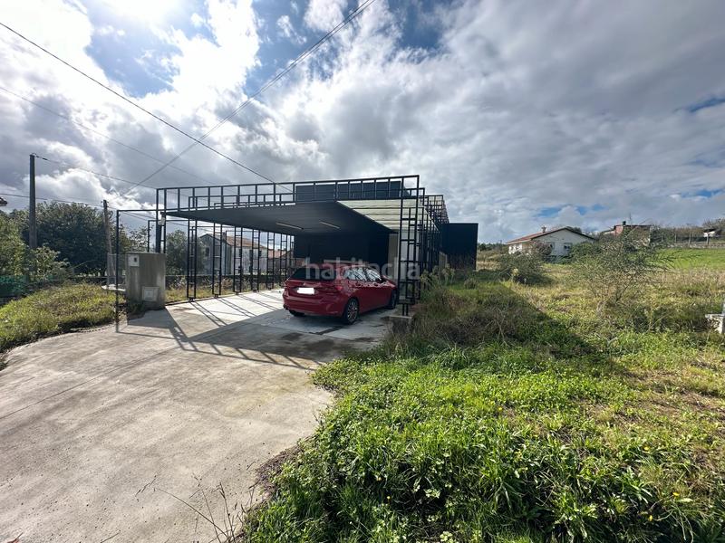 Foto 7b30ac02-cf56-4761-9769-32ee114a795c. Chalet se vende chalet a estrenar con excelente orientación en folgoso - figueiras - vende agencia amor en Santiago de Compostela