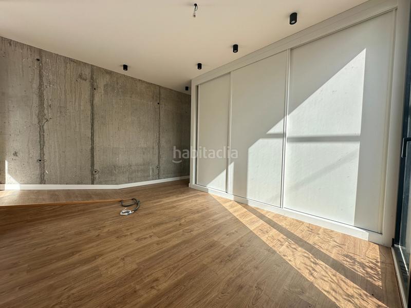 Foto 7dad8c01-6110-42fd-9823-4be2a6e078f7. Chalet se vende chalet a estrenar con excelente orientación en folgoso - figueiras - vende agencia amor en Santiago de Compostela