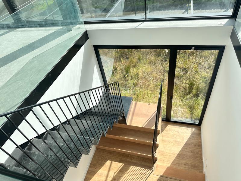Foto 8fe43888-67e0-43b3-af06-630de40b0495. Chalet se vende chalet a estrenar con excelente orientación en folgoso - figueiras - vende agencia amor en Santiago de Compostela