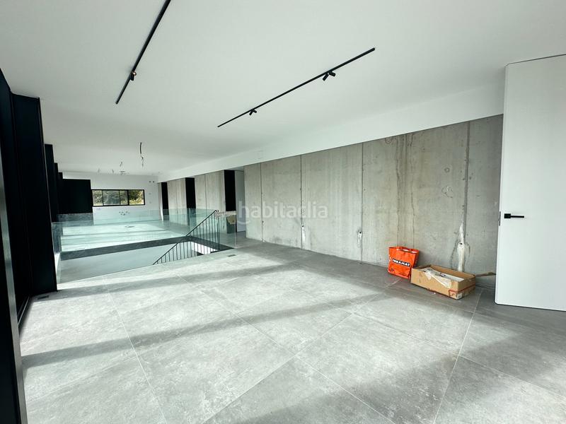 Foto a033e2bc-4588-4186-94f6-b4e28fe0cb65. Chalet se vende chalet a estrenar con excelente orientación en folgoso - figueiras - vende agencia amor en Santiago de Compostela