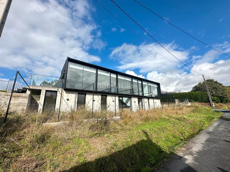 Foto a3480147-94cb-41cb-9b62-11025482a099. Chalet se vende chalet a estrenar con excelente orientación en folgoso - figueiras - vende agencia amor en Santiago de Compostela