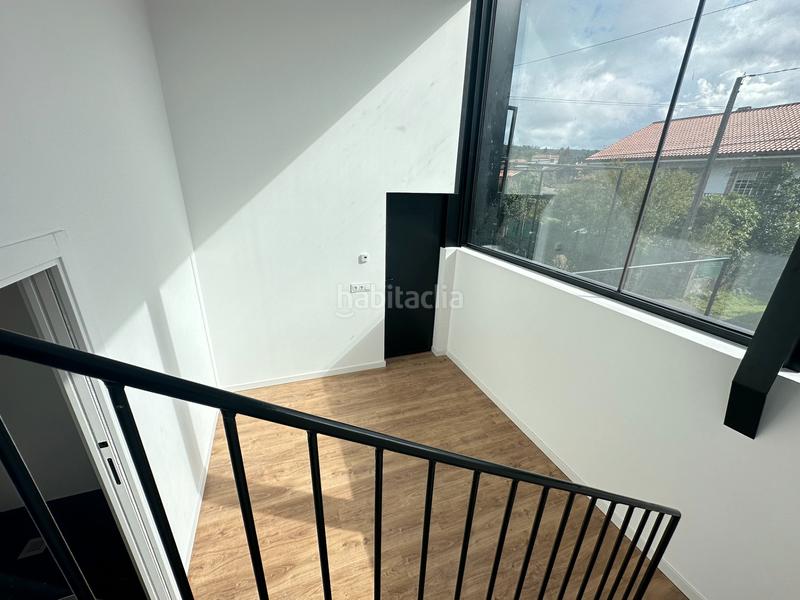Foto ba5c8782-16aa-4172-b7ba-134773bd81ea. Chalet se vende chalet a estrenar con excelente orientación en folgoso - figueiras - vende agencia amor en Santiago de Compostela