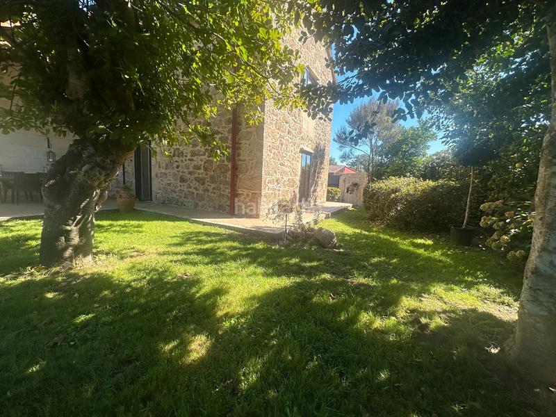 Foto 2f6468f7-65d2-44c1-b2ed-dc237d64a3b7. Chalet avec cheminée chauffage parking piscine dans Teo