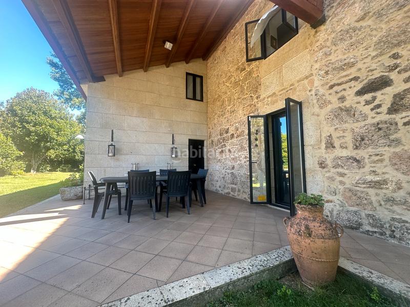 Foto b19e0832-bfbf-4070-9914-3f42f0c4192c. Chalet avec cheminée chauffage parking piscine dans Teo