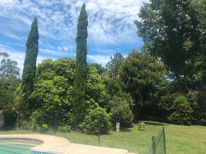 Foto b5d43deb-e90a-4ee6-9f7a-5d3f61591cc4. Chalet avec cheminée chauffage parking piscine dans Teo