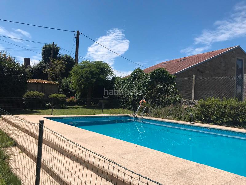 Foto e5712e03-e0fc-436a-9c56-c0e1822c21e9. Chalet avec cheminée chauffage parking piscine dans Teo