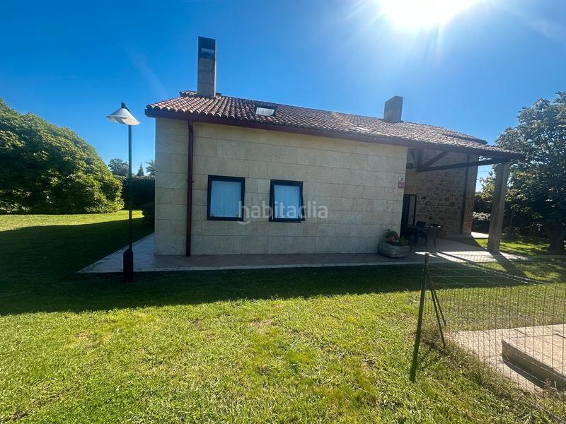 Foto f4bbbd43-97db-411c-8ea8-b6500fc38907. Chalet avec cheminée chauffage parking piscine dans Teo