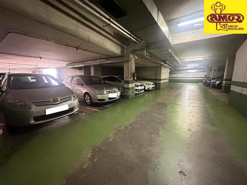 Foto 56cd05c0-f608-4f1c-8d1d-b290e9f10ef8. Aparcament cotxe a Ensanche - Sar Santiago de Compostela