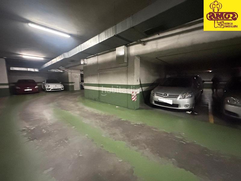 Foto a2f2f8d3-9396-44cd-bf65-cd48d6268669. Aparcament cotxe a Ensanche - Sar Santiago de Compostela