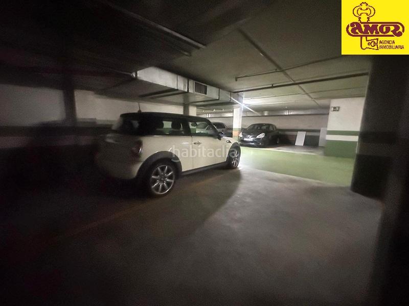 Foto c6b2a01f-bd83-457e-9ee6-4f565faec34f. Parking voiture dans Ensanche - Sar Santiago de Compostela