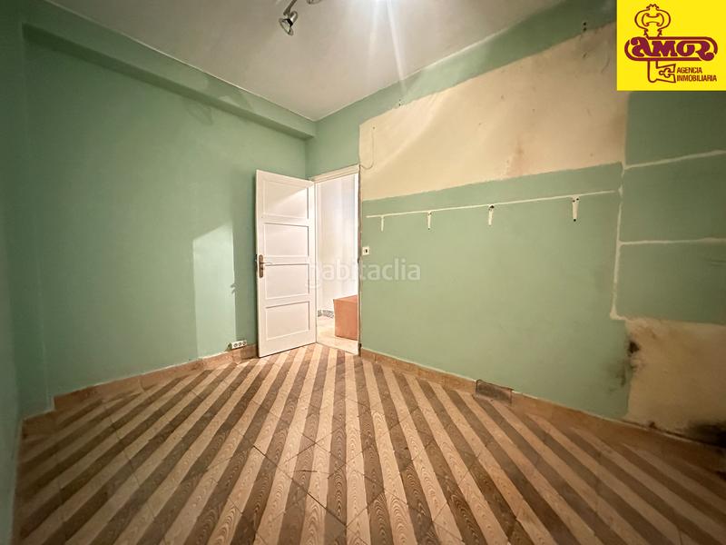 Foto 5fd21137-76ef-44d1-bcd3-9d4a6ed4b187. Piso  en venta en plaza roja en Ensanche - Sar Santiago de Compostela