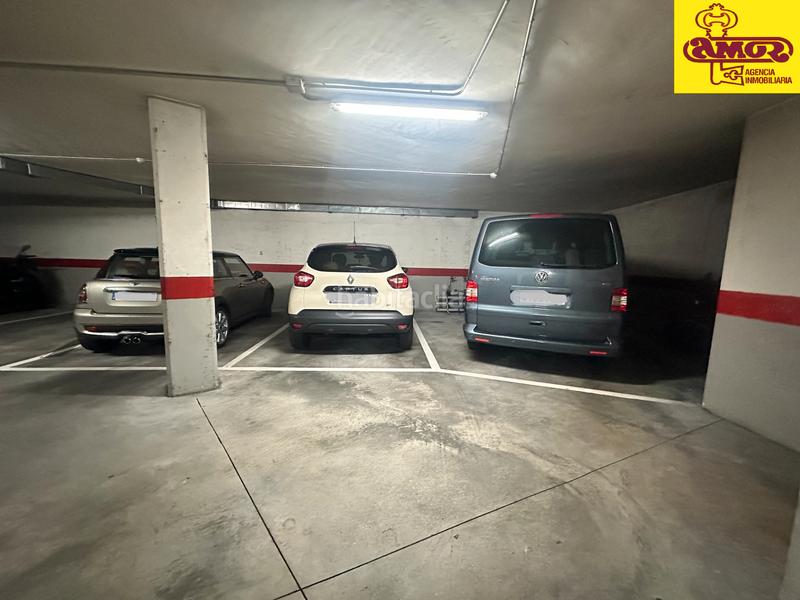 Foto dd0b7650-db94-430e-92fb-13d031902f2c. Parking coche garaje en venta en calle do castrón douro - ensanche en Santiago de Compostela