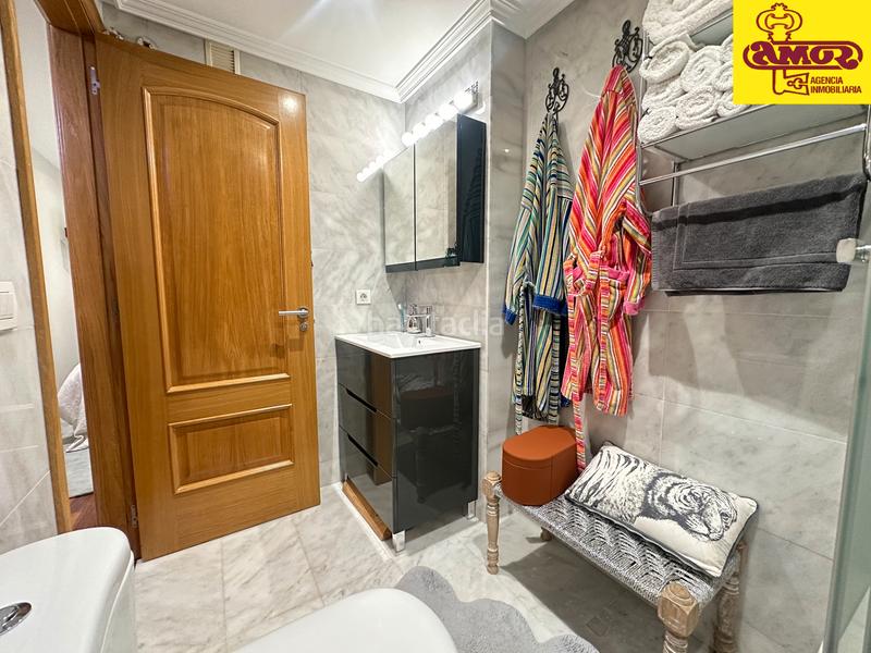 Foto 25e2e9c4-8f73-4aba-ab4c-010e21a1e3d8. Pis amb calefacció a Castiñeiriño - Cruceiro de Sar Santiago de Compostela