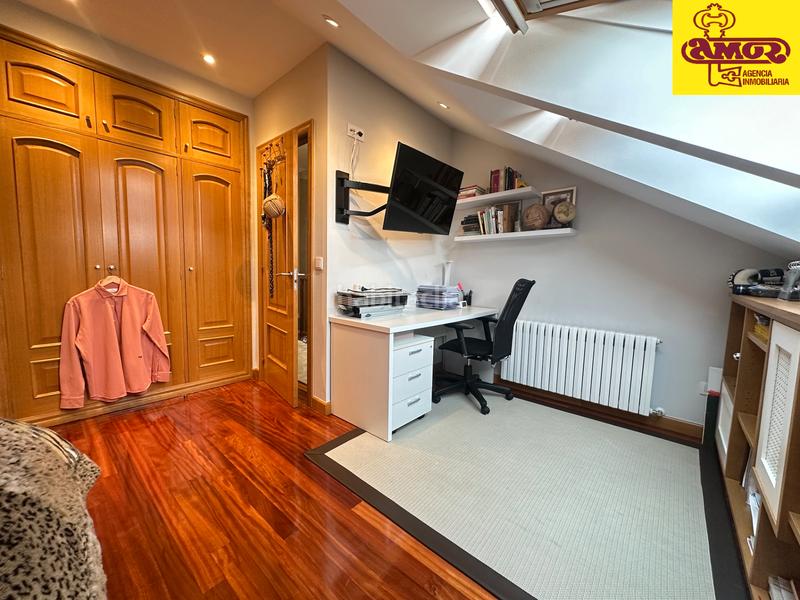 Foto 48070063-d0b0-4d16-8cbb-167b7e4dac99. Pis amb calefacció a Castiñeiriño - Cruceiro de Sar Santiago de Compostela