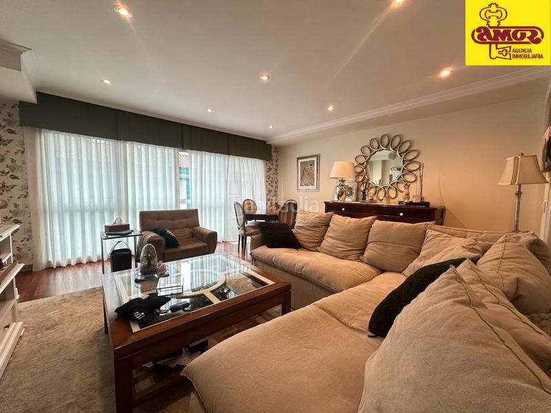 Foto eeb1c7d2-5b96-4ba4-b0c2-b8250e60ec04. Pis amb calefacció a Castiñeiriño - Cruceiro de Sar Santiago de Compostela