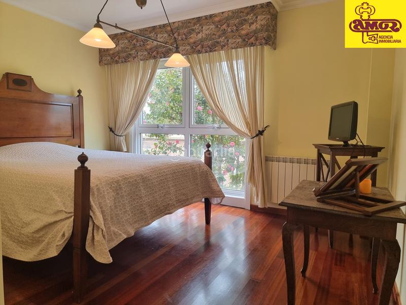 Foto 421b4be7-15c0-46ac-af4c-28ce04d0d933. Xalet amb aparcament piscina a Parroquias de Santiago Santiago de Compostela