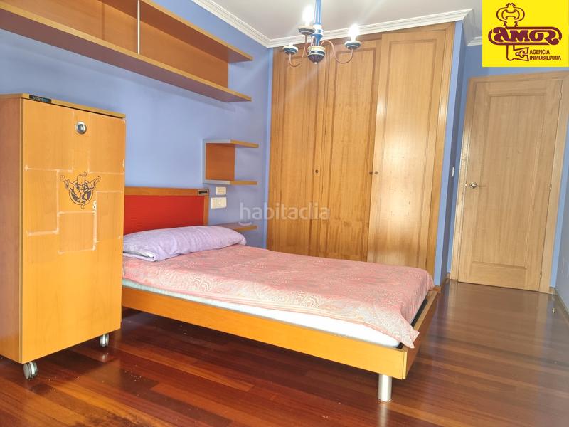 Foto 532ef937-2a43-49b0-b192-c64c7b683540. Xalet amb aparcament piscina a Parroquias de Santiago Santiago de Compostela