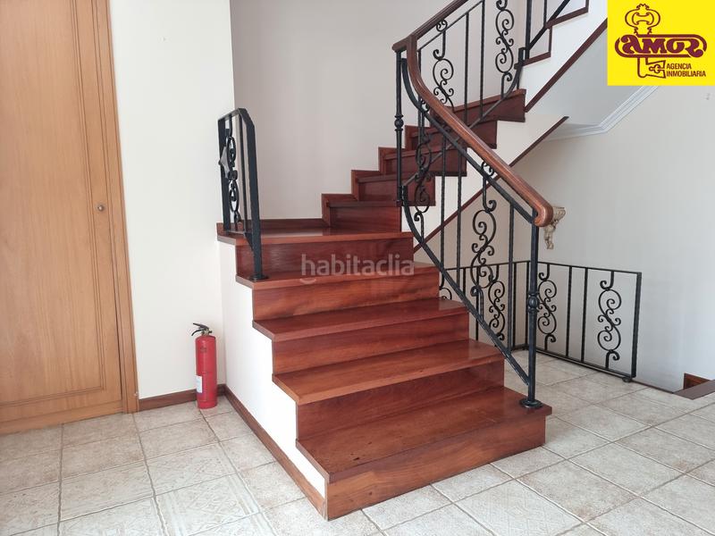 Foto 8d3c34aa-e905-4422-a78e-81eab56bb84d. Xalet amb aparcament piscina a Parroquias de Santiago Santiago de Compostela