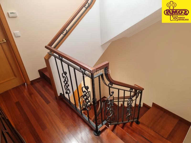 Foto a311cfc1-dfdd-4048-971d-a9932bd2f40e. Xalet amb aparcament piscina a Parroquias de Santiago Santiago de Compostela