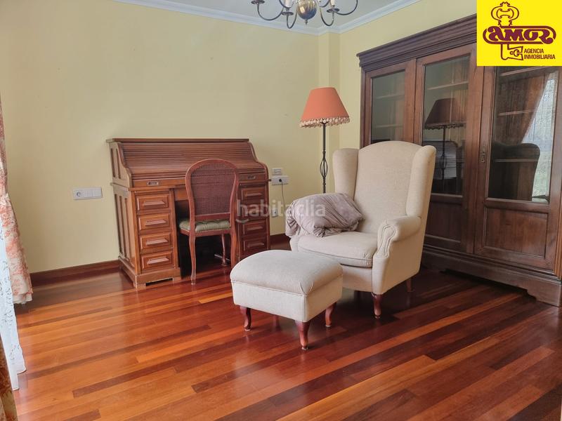 Foto af7a6203-42a4-49d7-abe9-d2d641253bbd. Xalet amb aparcament piscina a Parroquias de Santiago Santiago de Compostela