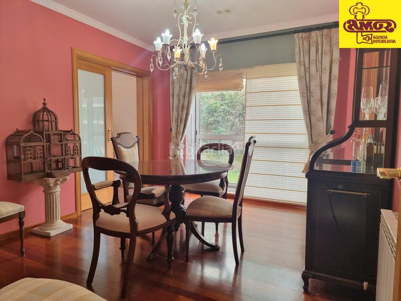 Foto b3f92b06-30d2-459e-8398-822b300211d3. Xalet amb aparcament piscina a Parroquias de Santiago Santiago de Compostela