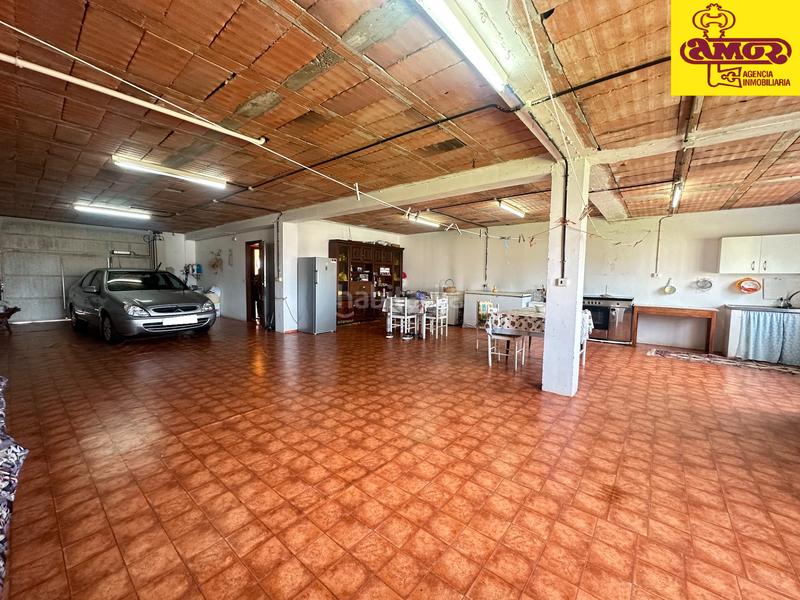 Foto 4a43cef8-eec4-47b1-8525-7020c7a73eea. Casa amb calefacció aparcament a Castiñeiriño - Cruceiro de Sar Santiago de Compostela