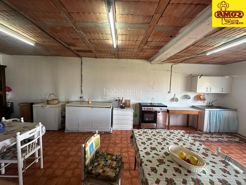 Foto b144ff75-e69c-4d25-9e52-7e0916f4272c. Casa amb calefacció aparcament a Castiñeiriño - Cruceiro de Sar Santiago de Compostela