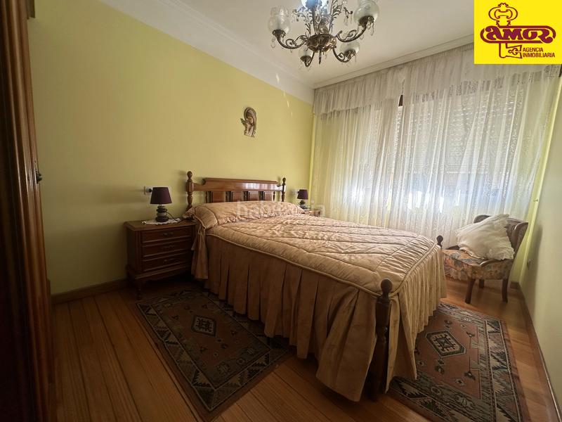 Foto fe51d50c-8b6f-49e4-be06-9804e140baad. Casa amb calefacció aparcament a Castiñeiriño - Cruceiro de Sar Santiago de Compostela