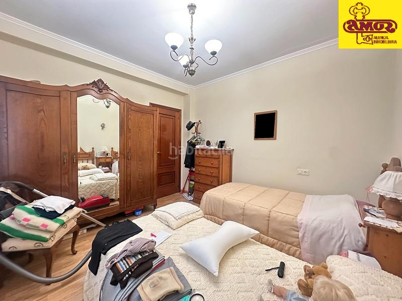 Foto a09c00a8-9ca2-43a3-81a4-7e385c85f969. Appartamento con riscaldamento in Ensanche - Sar Santiago de Compostela