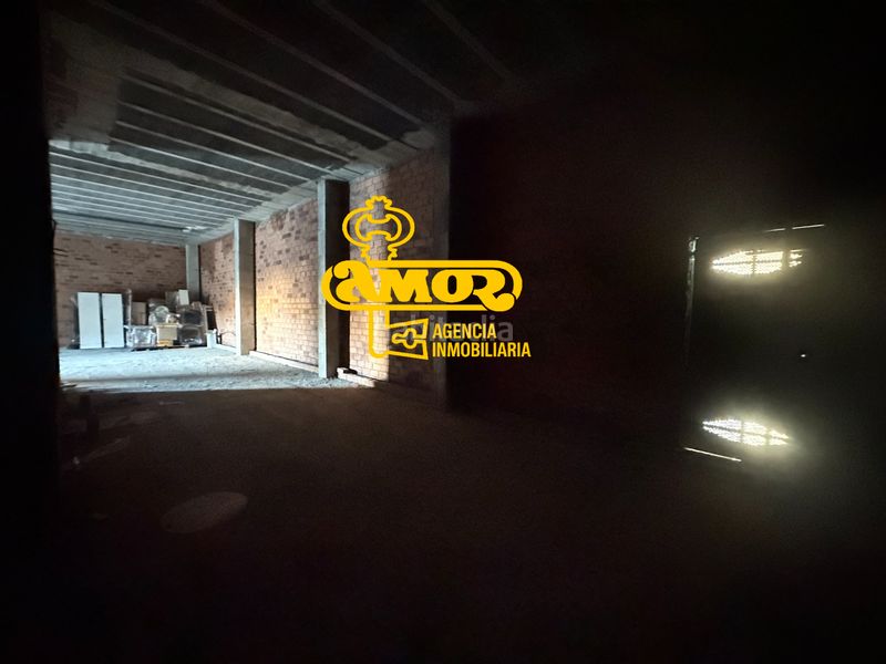 Foto cdaed2e8-4271-47c6-b7d9-80b4b19da329. Local comercial a Bertamirans Ames