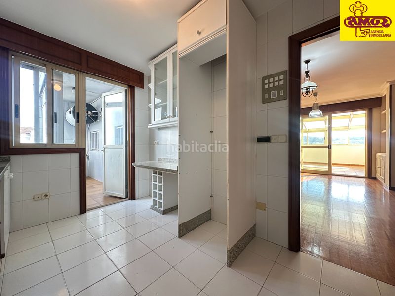Foto f429dda7-4815-444c-b85e-3c25b159e67a. Piso ático en venta en calle do hórreo - en Ensanche - Sar Santiago de Compostela
