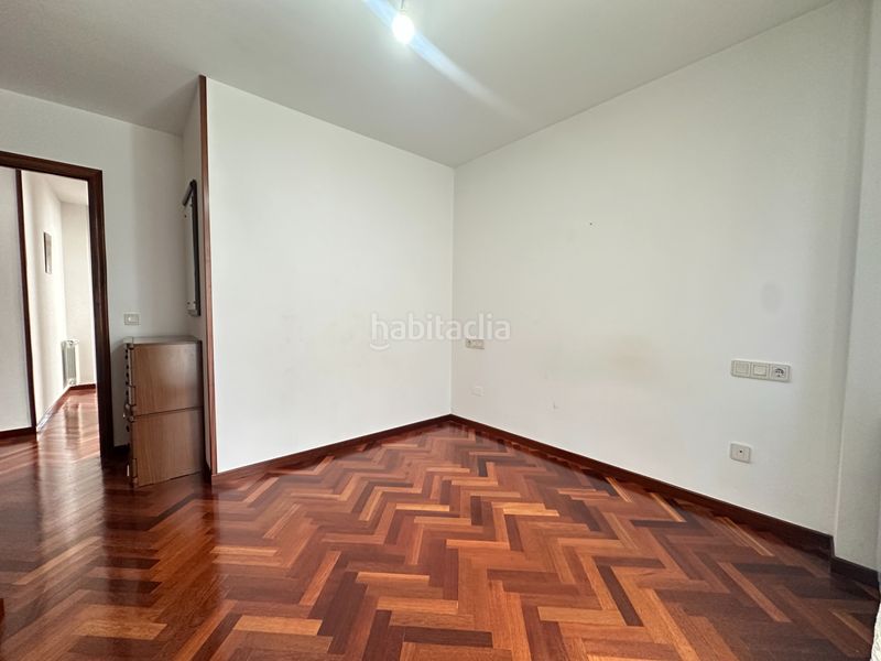 Foto be2e0203-950e-4943-92a2-3f0c5de168b9. Pis amb calefacció aparcament a Bertamirans Ames