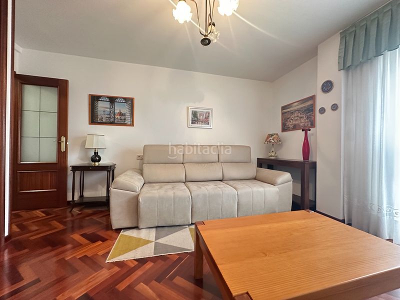 Foto 58c68dea-7701-40cb-a89a-d48f54812db2. Flat with heating parking in Bertamirans Ames