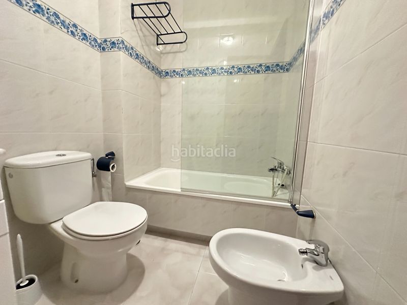 Foto c1600aca-96c2-4e6f-9194-9b26885f967a. Flat with heating parking in Bertamirans Ames