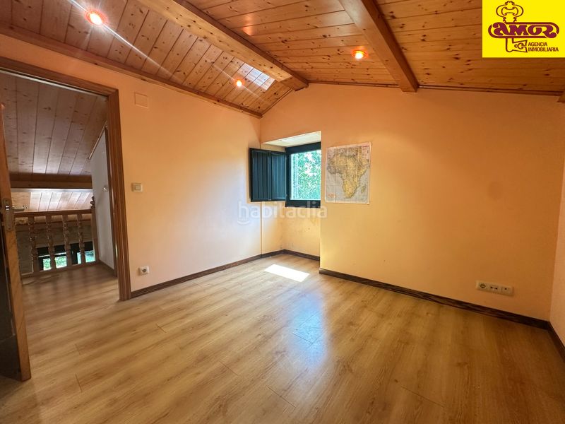 Foto 0d014b1d-a9cd-4f34-b81a-26ad0f57cab5. Casa amb aparcament a Bertamirans Ames